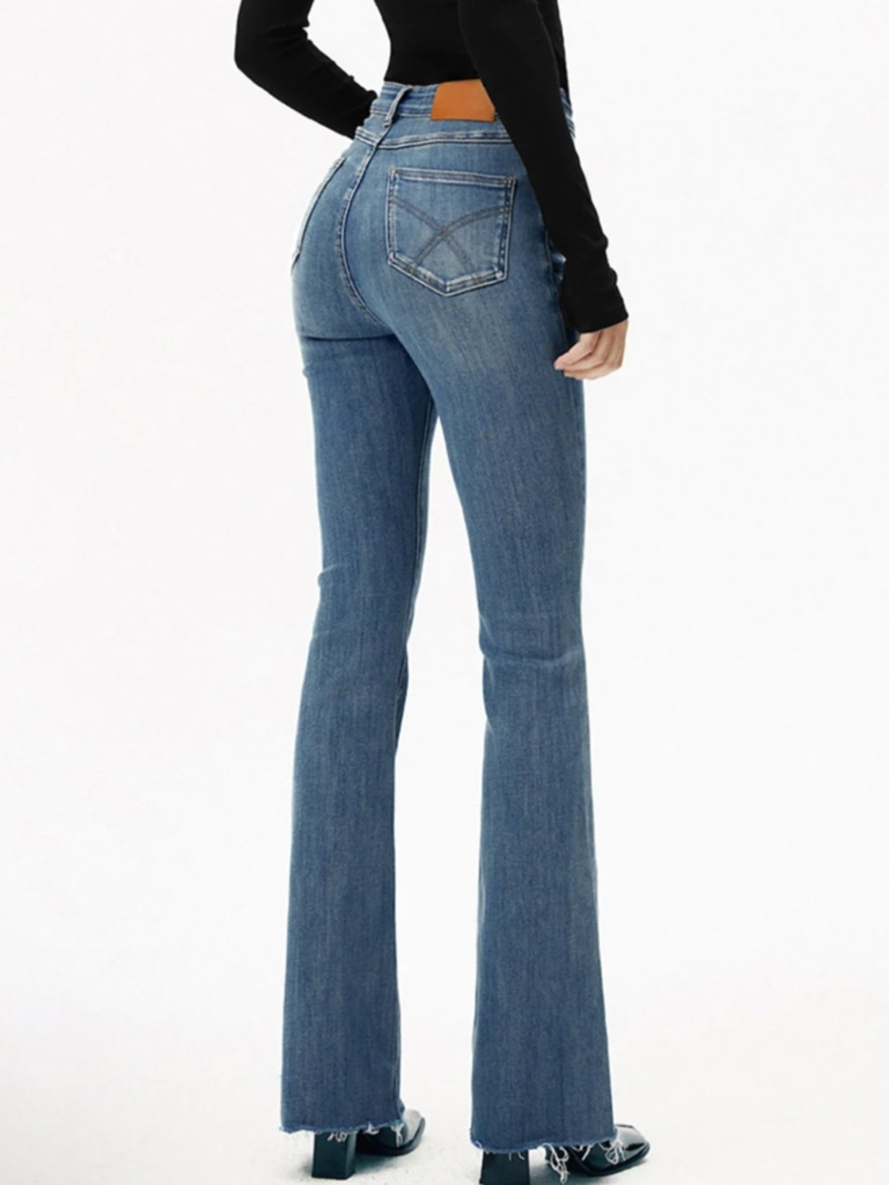 Commense High-Waist Denim Bootcut Jeans Size XS NWT Stretchy